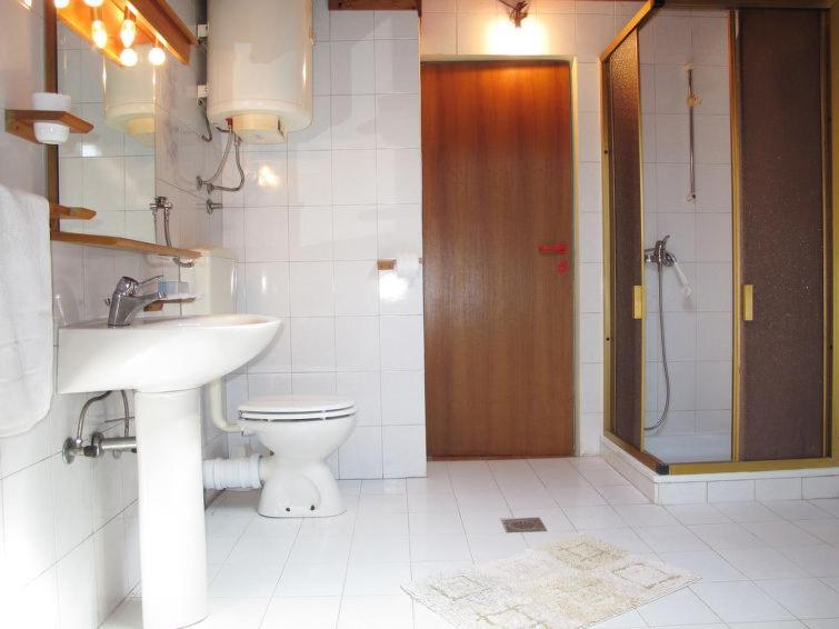 הוילה Valbandon House Divna מראה חיצוני תמונה