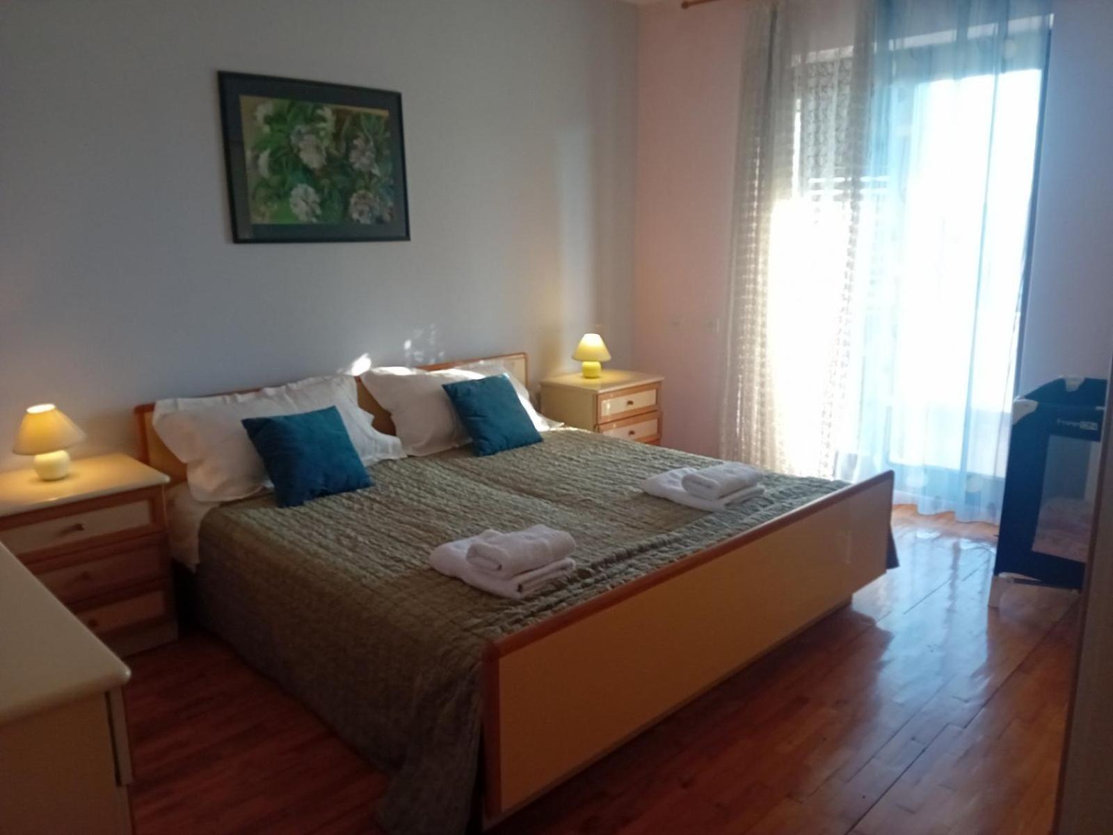 הוילה Valbandon House Divna מראה חיצוני תמונה